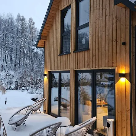 Chatki Miedzy Gorami Chalet Sosnowka (Jelenia Gora)