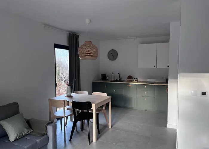 Chatki Miedzy Gorami Chalet Sosnowka (Jelenia Gora)