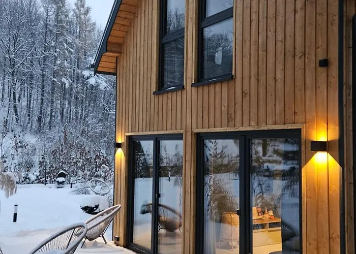 Chatki Miedzy Gorami Chalet Sosnowka (Jelenia Gora)